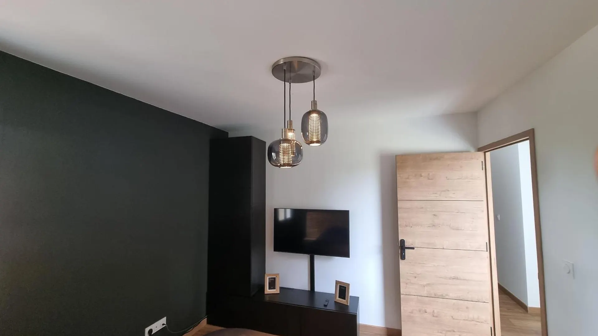 Maison 2 Chambres Avec Exterieur Et Jacuzzi Bourg-les-Valence France